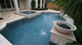 Swimming Pool and Spa with Waterbowl